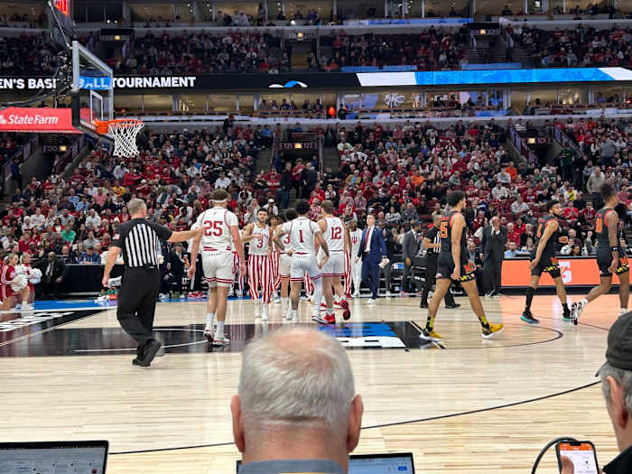 0ADE0706-11E0-4F97-9943-BAE2100B797A