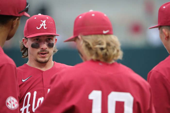 Alabama Baseball - Caden Rose talking with the team