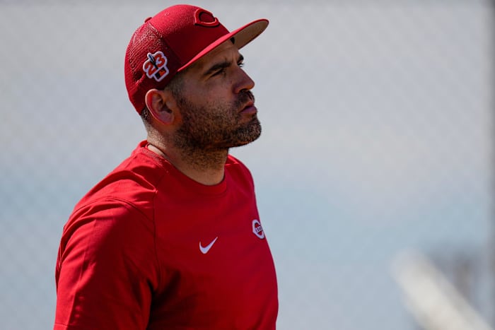 Joey Votto would accept a trade to the Blue Jays.