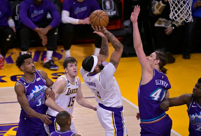 anthony davis austin reaves kelly olynyk kris dunn jazz