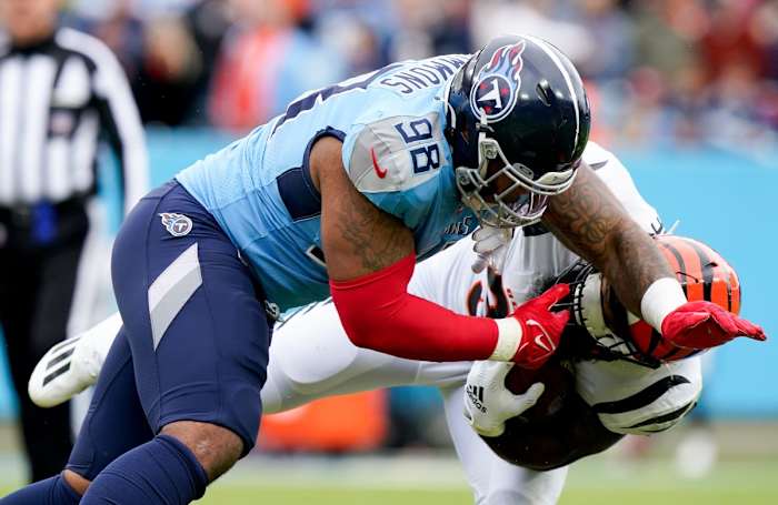 Titans defensive lineman Jeffery Simmons signed a four-year, $94 million extension.
