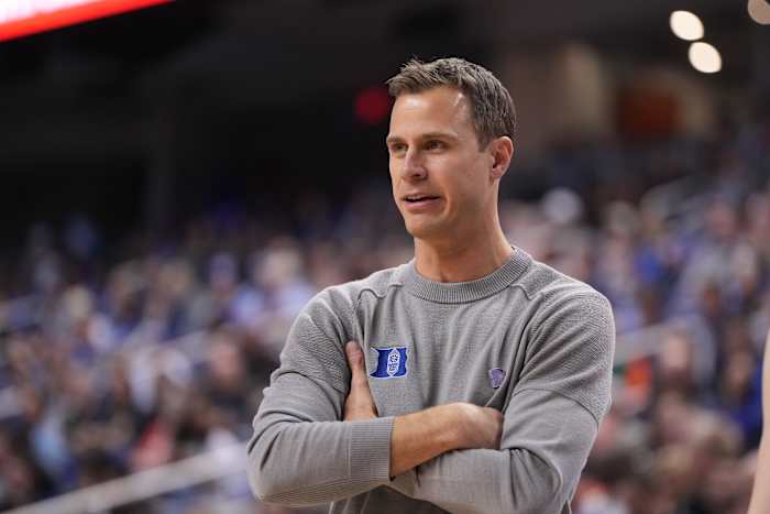 Duke basketball head coach Jon Scheyer