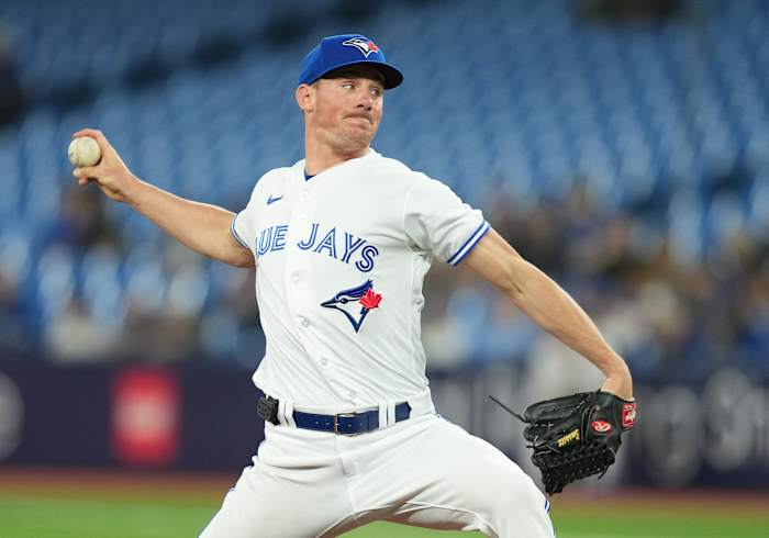 Chris Bassitt exited the Blue Jays' game with lower back tightness.
