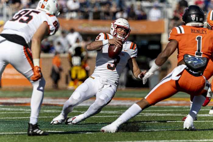 Feb 4, 2023; Mobile, AL, USA; American quarterback Clayton Tune of Houston (3) runs the ball during the first half of the Senior Bowl college football game at Hancock Whitney Stadium. Mandatory Credit: Vasha Hunt-USA TODAY Sports