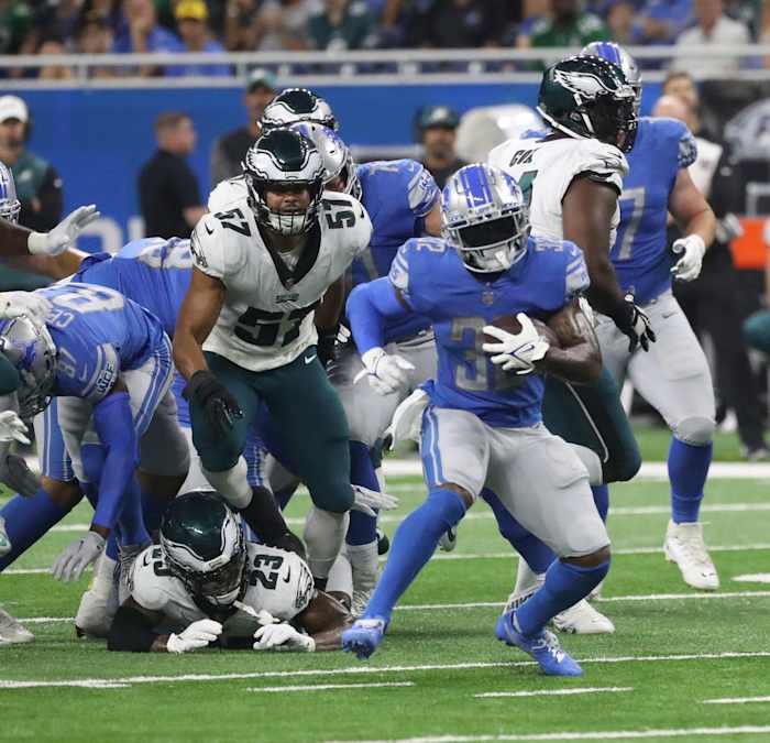 D'Andrew Swift, Eagles