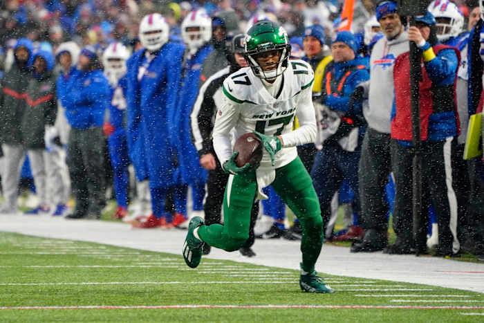 Jets WR1 Garrett Wilson at Buffalo in 2022