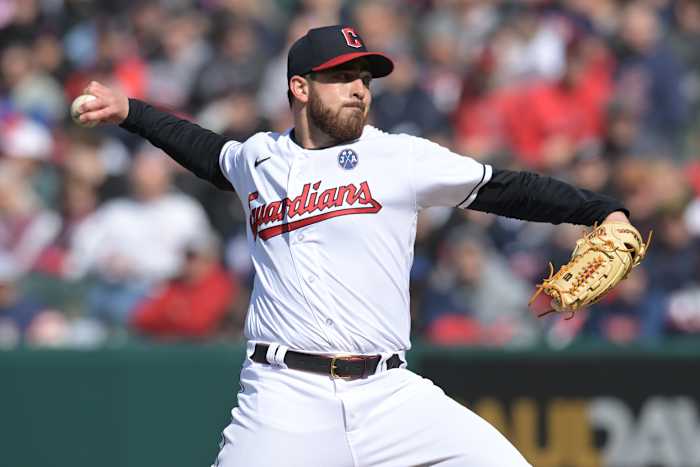 Aaron Civale Apr 7 2023