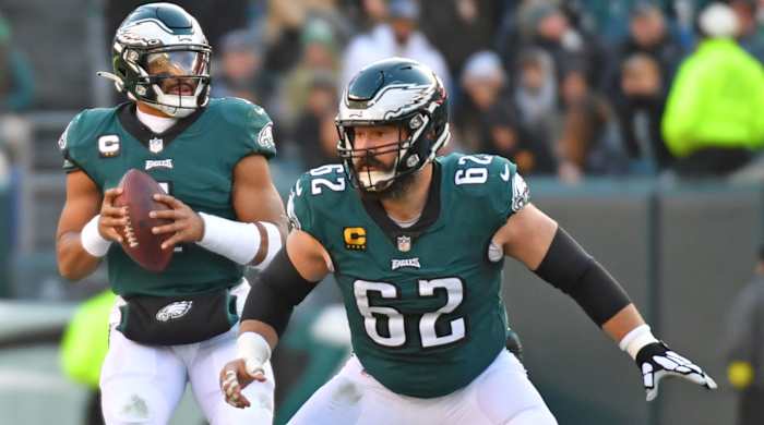 Philadelphia Eagles center Jason Kelce (62) blocks for quarterback Jalen Hurts