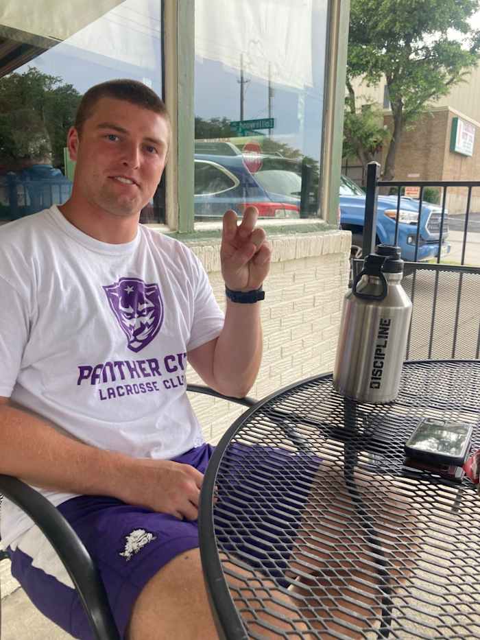 62AB733D-DCC9-4289-8580-FA68C07FCF15