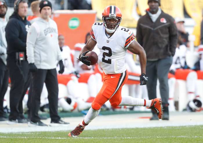 Jan 8, 2023; Pittsburgh, Pennsylvania, USA; Cleveland Browns wide receiver Amari Cooper (2) runs after a catch against the Pittsburgh Steelers during the fourth quarter at Acrisure Stadium. Pittsburgh won 28-14.