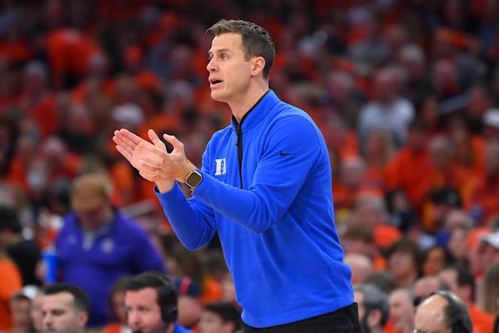 Duke basketball head coach Jon Scheyer