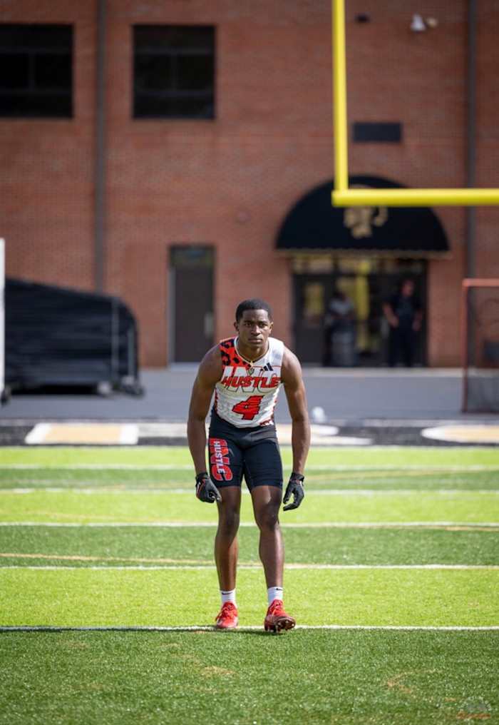 2024 Receiver Mike Matthews 