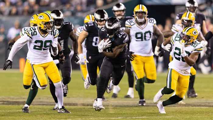 Miles Sanders and the Eagles ran over the Packers in 2022. (Photo by USA Today Sports Images)