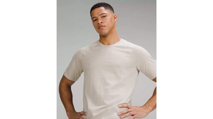 Lululemon Metal Vent Tech Short-Sleeve Shirt