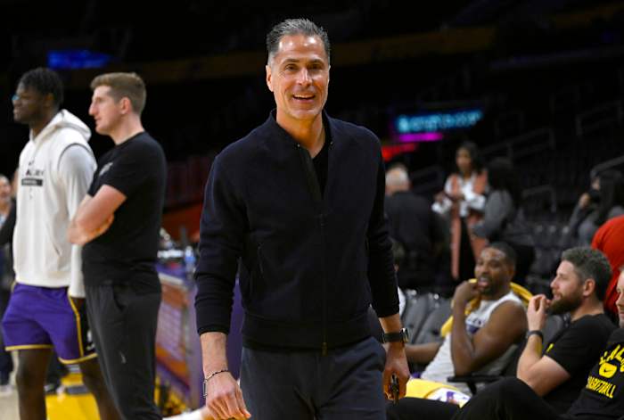rob pelinka lakers
