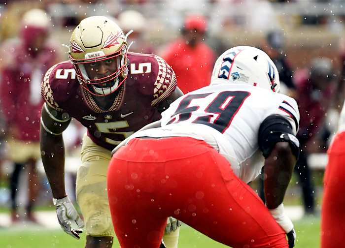 Florida State edge defender Jared Verse