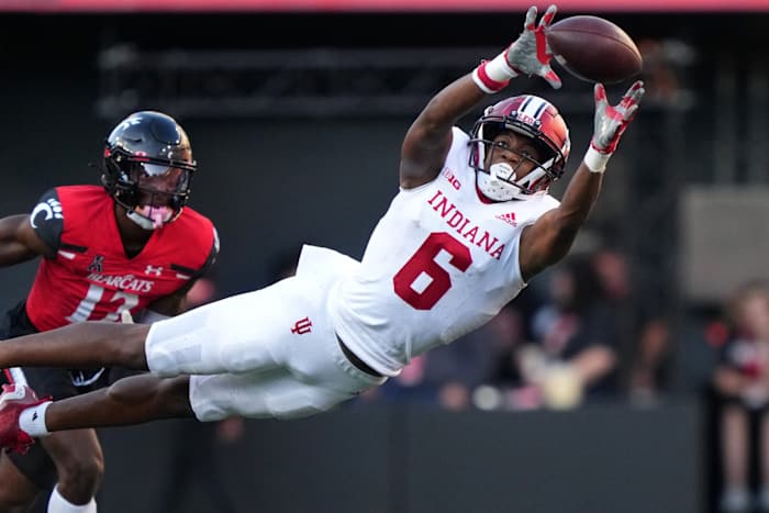 Indiana Hoosiers wide receiver Cam Camper (6) extends to catch a pass in the third quarter of a college football game against the Cincinnati Bearcats, Saturday, Sept. 24, 2022, at Nippert Stadium in Cincinnati.