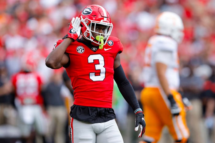 Junior Kamari Lassiter started every game at CB for Georgia in 2022 and returns as the Bulldogs' most experienced player in the secondary in 2023.
