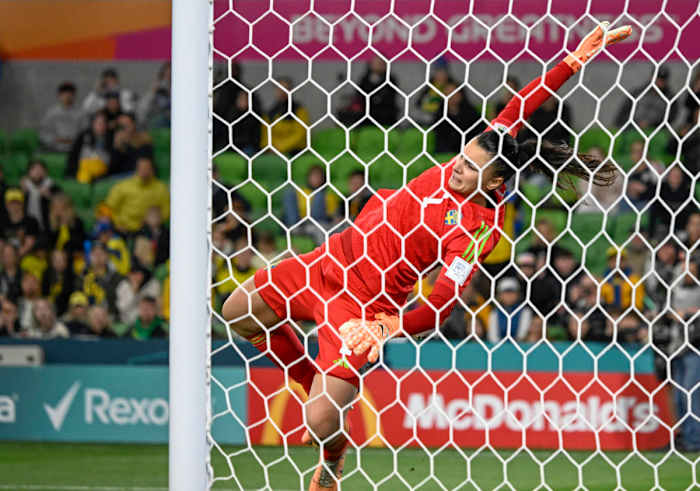 Sweden goalkeeper Zecira Musovic pictured making a save during a game against the USWNT at the 2023 FIFA Women's World Cup