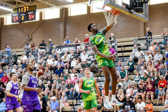 Xavier Booker, Michigan State Spartans