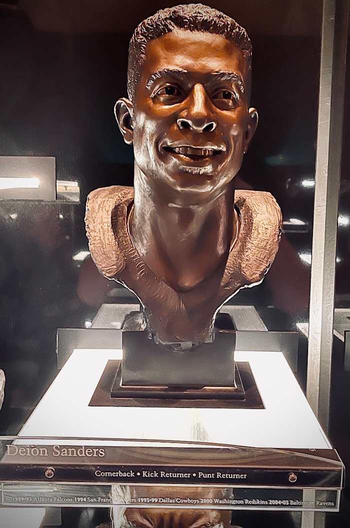 D132F69F-CEAA-4A7B-B993-3F93CFBECE37