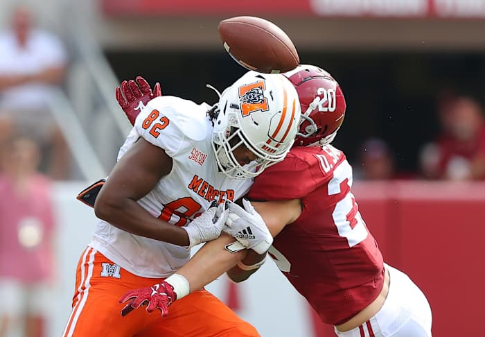 TUSCALOOSA, ALABAMA - SEPTEMBER 11: Drew Sanders #20 of the Alabama Crimson Tide breaks up this pass intended for Andrew May #82 of the Mercer Bears during the first half at Bryant-Denny Stadium on September 11, 2021 in Tuscaloosa, Alabama. (Photo by Kevin C. Cox/Getty Images)