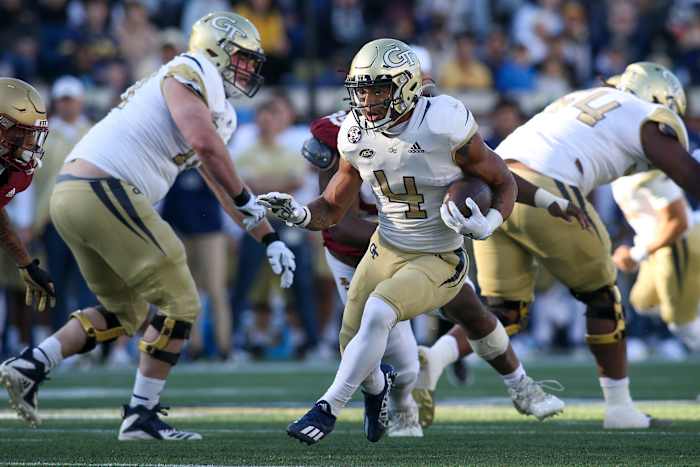 Georgia Tech's Dontae Smith runs the ball