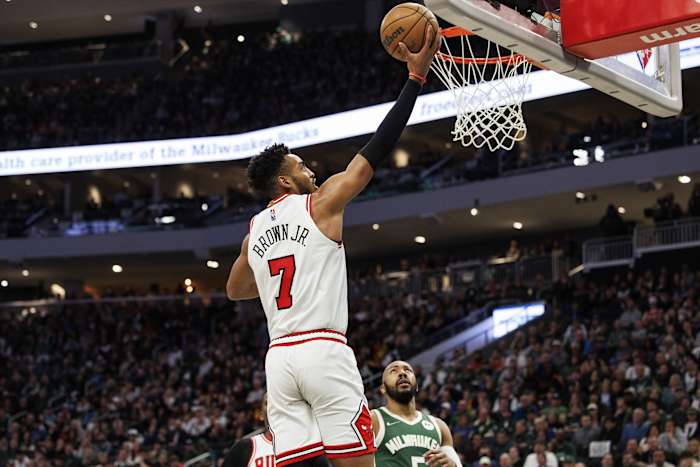 Lakers Troy Brown Jr