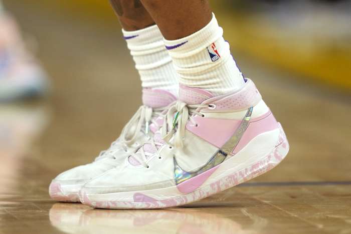 Shareef O'Neal plays in a pair of Nike KD 13 'Kay Yow - White Light Arctic Pink'
