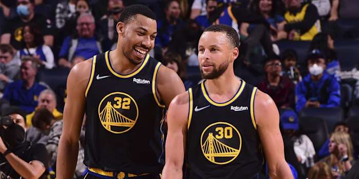 otto-porter-steph-curry-GettyImages-1238821049