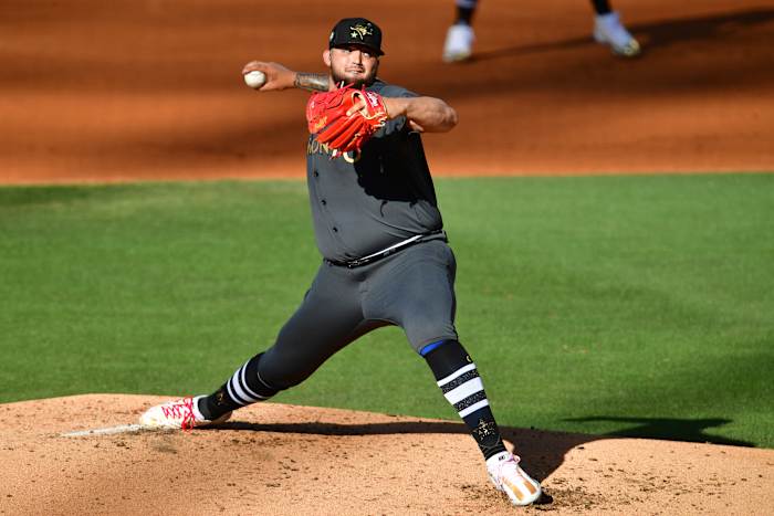 Alek Manoah pitches.