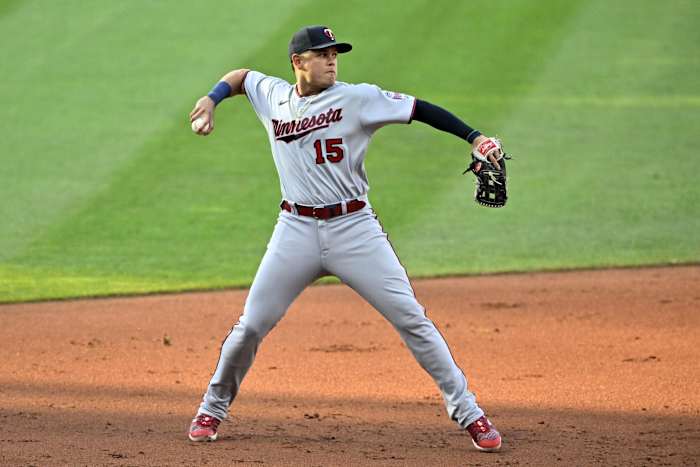 Minnesota Twins 3B Gio Urshela makes throw from third base