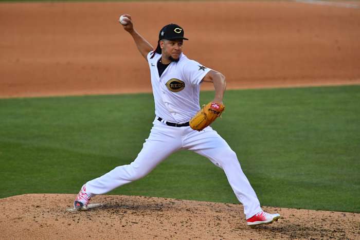 Cincinnati Reds SP Luis Castillo pitching in All-Star Game