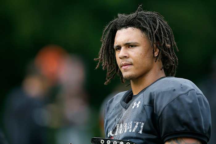 Cincinnati Bearcats linebacker Deshawn Pace (20) stands by between drills during practice at the Higher Ground training facility in West Harrison, Ind., on Monday, Aug. 9, 2021. Cincinnati Bearcats Football Camp