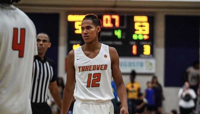 Four-star Isaiah Abraham (Warrenton, Virginia) picks up a scholarship offer from the UVA.