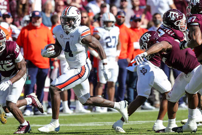20211106_NCAA Football- Auburn at Texas A&M_7039