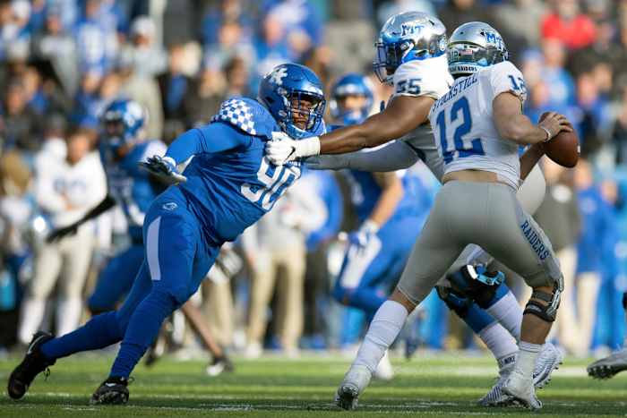 Former Kentucky Wildcats DE T.J. Carter during a 2019 game. Credit: WKYT