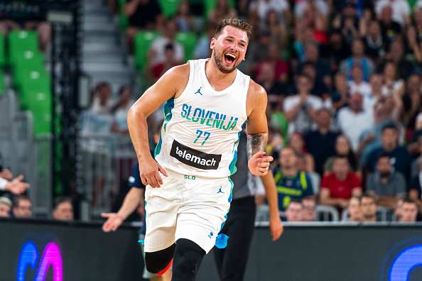 57A52C9B-6813-4203-A676-ED70E2A22986