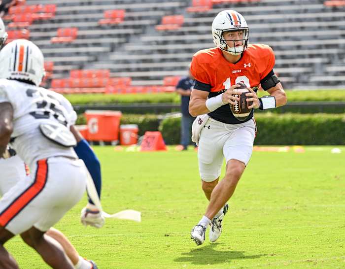 Zach Calzada (10)Auburn football scrimmage on Friday, Aug. 19, 2022 in Auburn, Ala. Todd Van Emst/AU Athletics