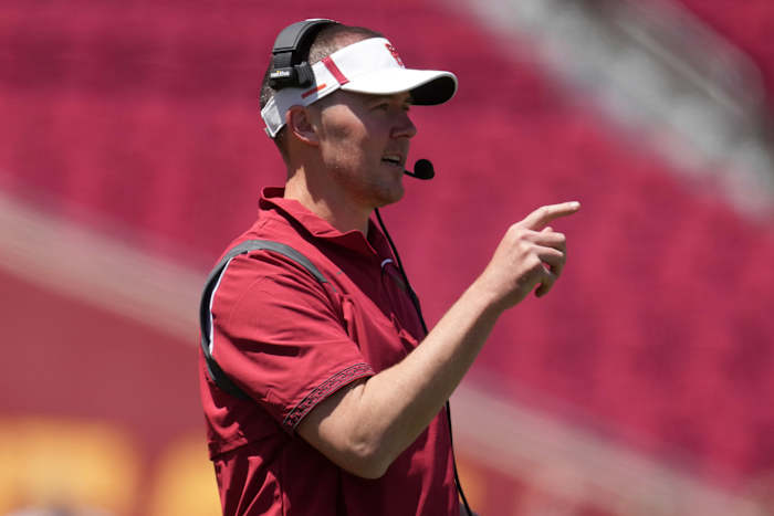 Lincoln Riley directs spring game at USC.