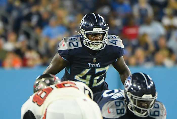 Tennessee Titans linebacker Joe Jones (42) against the Tampa Bay Buccaneers during the second half at Nissan Stadium.