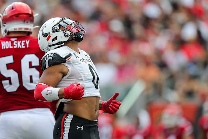 Sep 17, 2022; Cincinnati, Ohio, USA; Cincinnati Bearcats linebacker Ivan Pace Jr. (0) reacts after a play against the Miami Redhawks in the second half at Paycor Stadium. Mandatory Credit: Katie Stratman-USA TODAY Sports