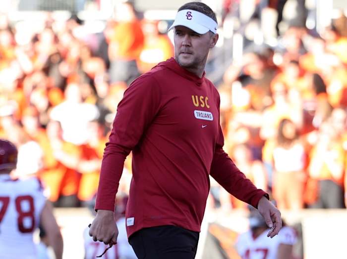 lincoln riley