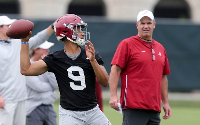 Alabama offensive coordinator Bill O'Brien working with Bryce Young.