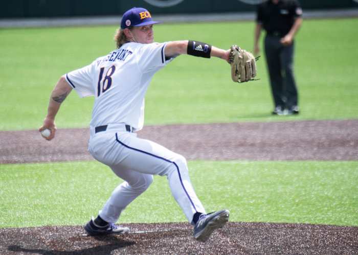 East Carolina pitcher Carson Whisenhunt, who was drafted by the SF Giants in the 2022 MLB Draft, throws a pitch.