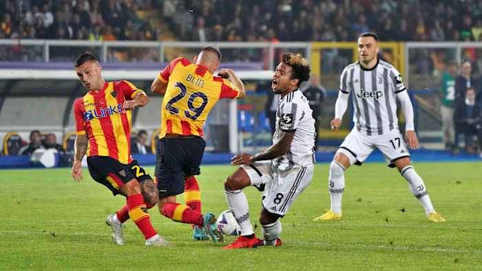 USMNT’s Weston McKennie is injured while playing for Juventus