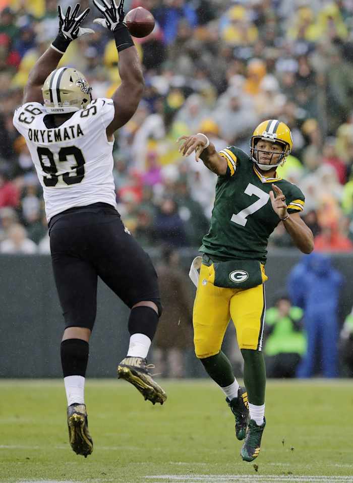 Oct 22, 2017; Green Bay Packers quarterback Brett Hundley (7) has a pass deflected by New Orleans Saints defensive tackle David Onyemata (93). Mandatory Credit: Adam Wesley/Wisconsin via USA TODAY Sports