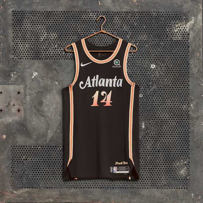 ho22-nbacityedition-na-offbody-atlanta-hero-0052-07-sp-01
