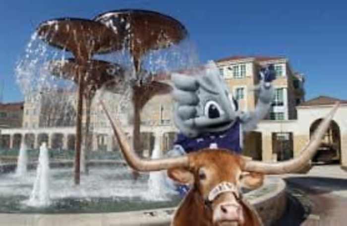 E5930FFB-0C0A-4507-A48D-B424B1763425