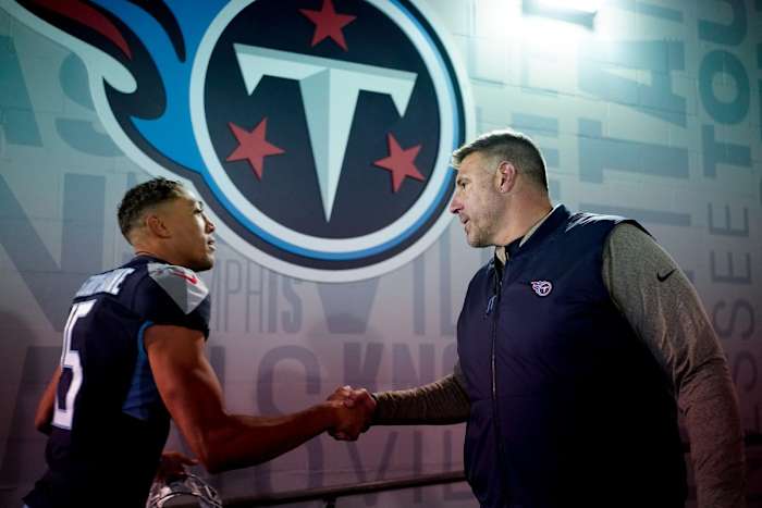 Tennessee Titans head coach Mike Vrabel shakes hands with wide receiver Nick Westbrook-Ikhine (15) after they beat the Denver Broncos at Nissan Stadium Sunday, Nov. 13, 2022, in Nashville, Tenn.
